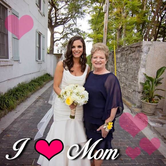 Meet your Posher, Sarah - Picture 1 of 1